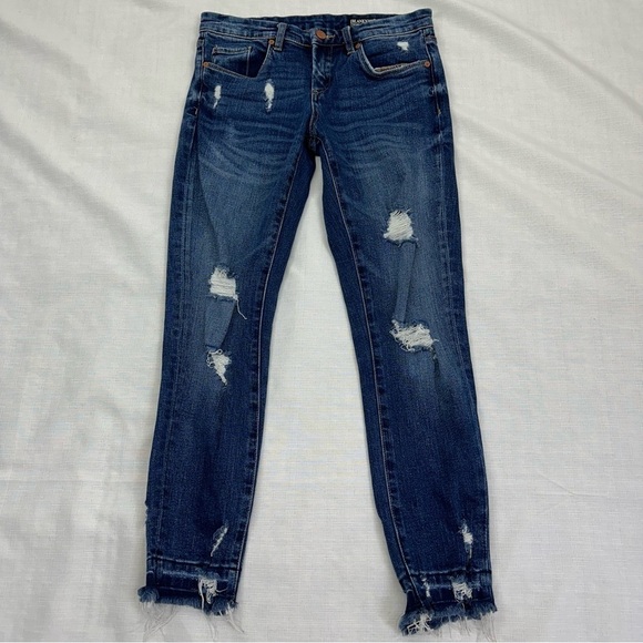 Blank NYC Women's size 25 Distressed Crop Ankle Girlfriend Stretch Jeans - Picture 10 of 12
